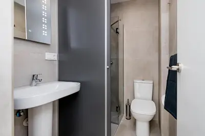 Un baño de BHost - Regina