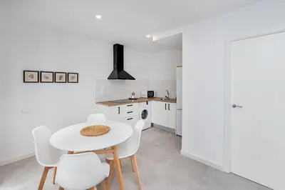 Una cocina o zona de cocina en BHost - Regina III