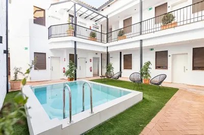 Piscina en o cerca de BHost - Regina VI