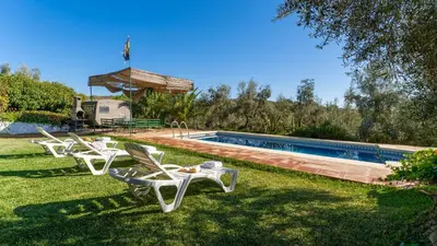 Piscina en o cerca de Casa Ginés Iznájar by Ruralidays