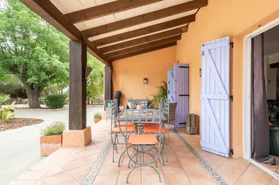 Jardín al aire libre en Villa Laforge