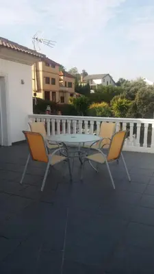 Un balcón o terraza de Chalet Urbanización Alcolea