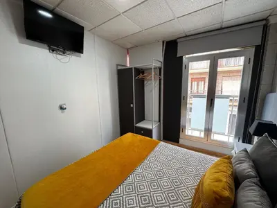 Una televisión o centro de entretenimiento en GRAN CASTRAVINARIA