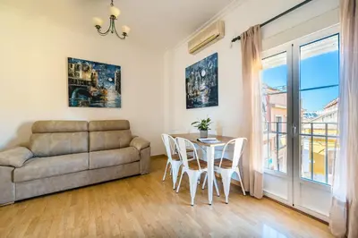 Zona de estar de Distinguido y Céntrico Apartamento en San Bernardo