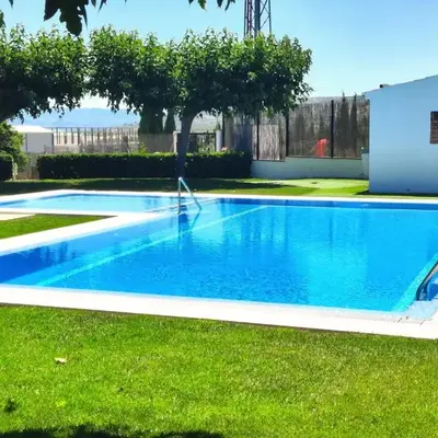 Vistaverde - Casa Adosada de 3 habitaciones con Piscina y Pista de Padel en la Vía Verde