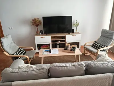 Una televisión o centro de entretenimiento en Casa Rural El Algarrobo