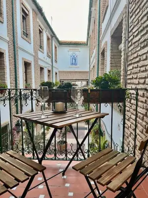 Un balcón o terraza de NEW! Alojamiento - Los Patios de la Ribera