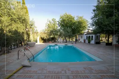 Piscina en o cerca de Cortijo El Segador y El Capricho