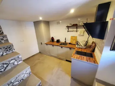 Una cocina o zona de cocina en Happy House