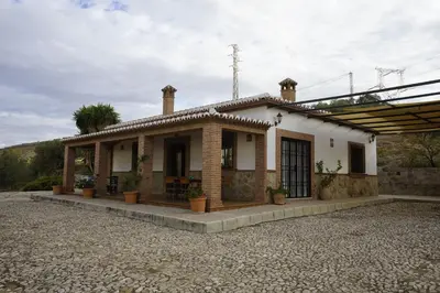 Edificio en el que se encuentra la casa o chalet