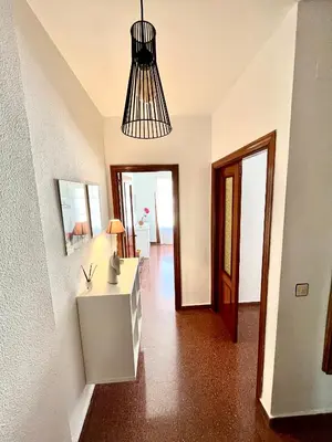 Plano de APARTAMENTO VERA, Apartamento de 2 dormitorios con balcón en el centro de Antequera