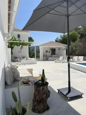 Un patio o zona al aire libre en Vista Las Colinas