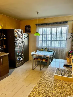 Una cocina o zona de cocina en Like at home near Seville