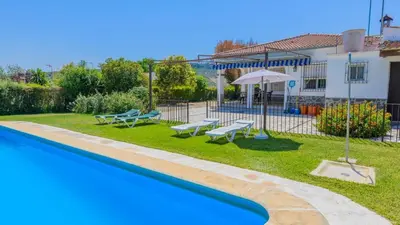 Piscina en o cerca de El Olmo Posadas by Ruralidays