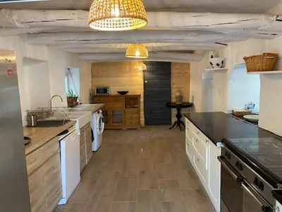 Una cocina o zona de cocina en Maison Andalouse avec piscine