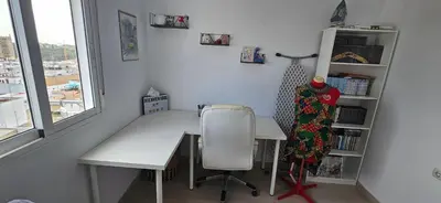 Plano de Piso luminoso y acogedor