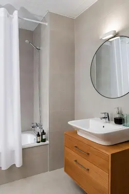 Un baño de Misterhost La Florida Piscina y Terraza