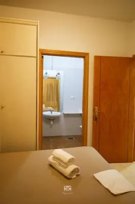 Un baño de Hospedium DLJ Hostal Ben Nassar