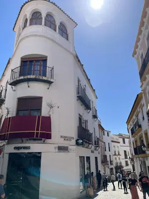 Edificio en el que se encuentra el apartamento