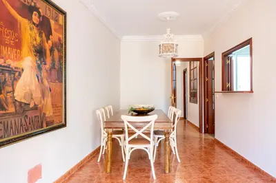 Plano de AoA Green Gardens Family House
