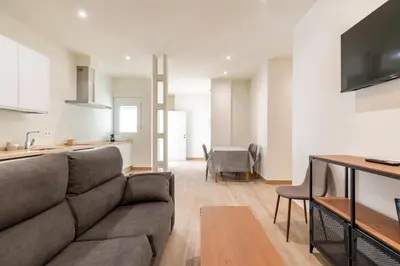 Una cocina o zona de cocina en Apartamentos Cervantes 17