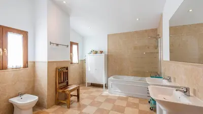 Un baño de Santa Marta Archidona by Ruralidays